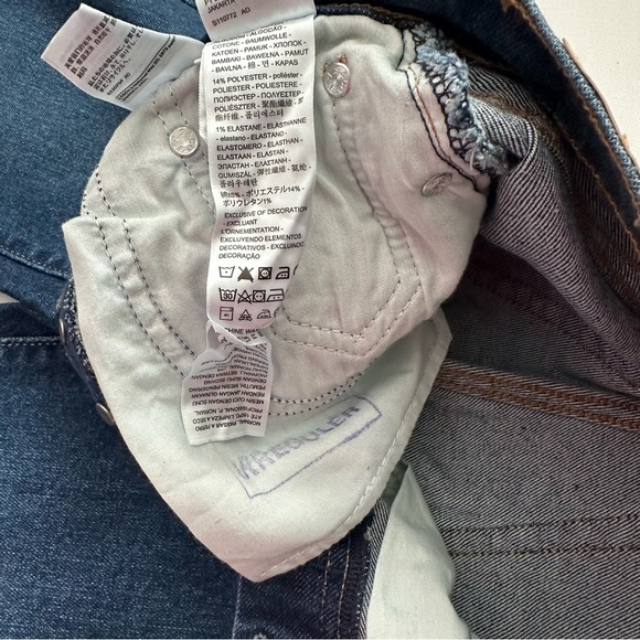 Levi’s Wedgie Straight Jeans Size 24 Women - Picture 8 of 14